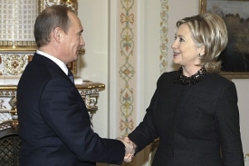 Vladimir Putin a Hillary Clintonová.